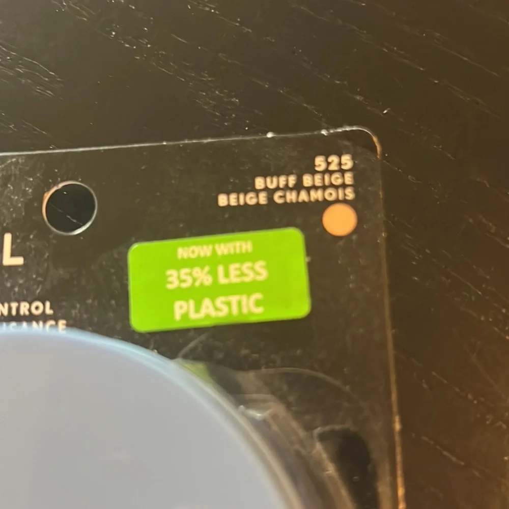 NWT Covergirl Clean Matte Pressed Powder - Picture 4 of 4
